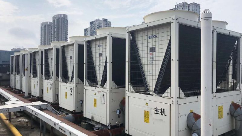 冷库保温材料选材：聚氨酯与挤塑板的差异解析**